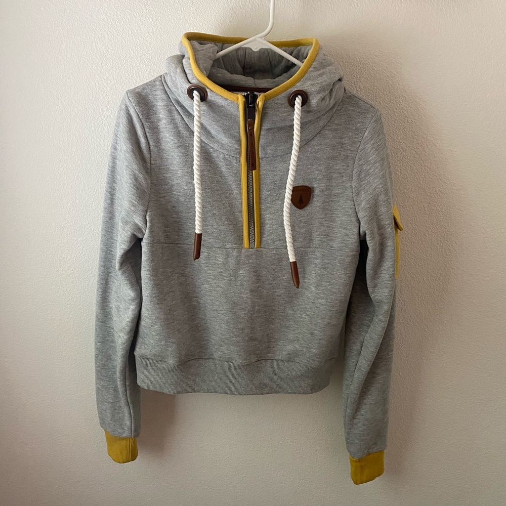 Wanakome Women’s Hoodie Size Small